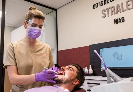 When to see a dental hygienist?